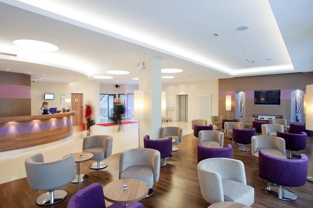 *** فندق Premier Inn Hamburg City Alster ألمانيا