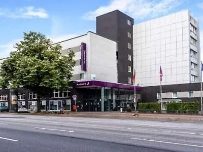 Premier Inn Hamburg City Alster 3*,