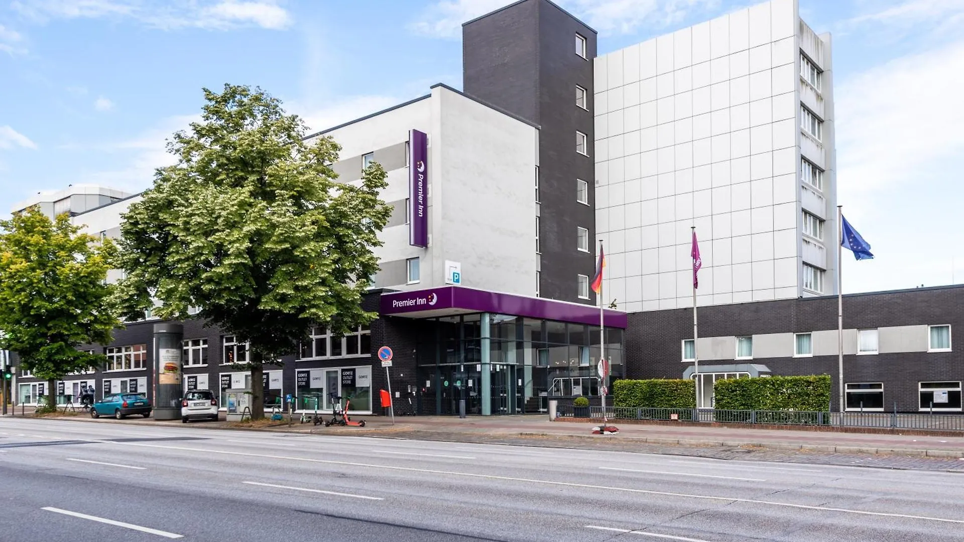 Premier Inn Hamburg City Alster