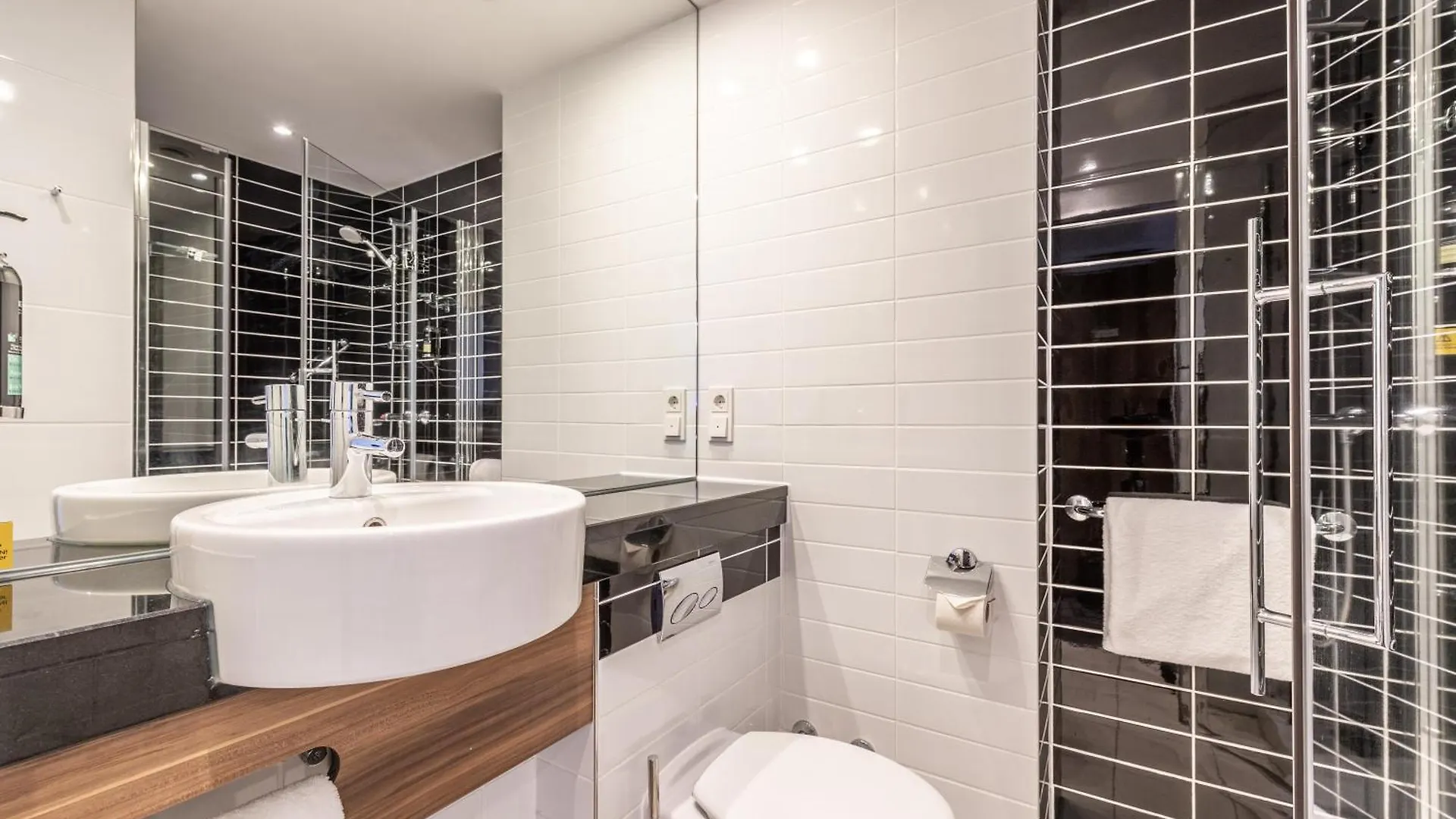 Hotel Premier Inn Hamburg City Alster