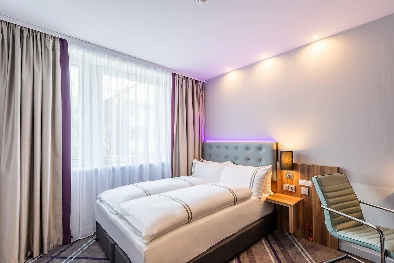 Premier Inn Hamburg City Alster Hotel